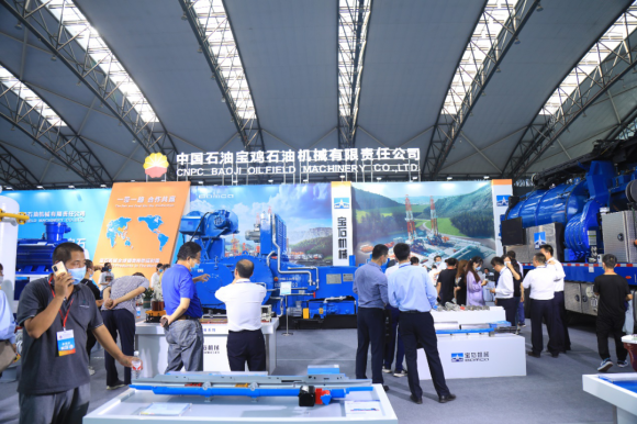 第四届中国（宝鸡）国际工业品采购展览会（石油装备跨国采购会）圆满闭幕，2021再聚宝鸡(图2)
